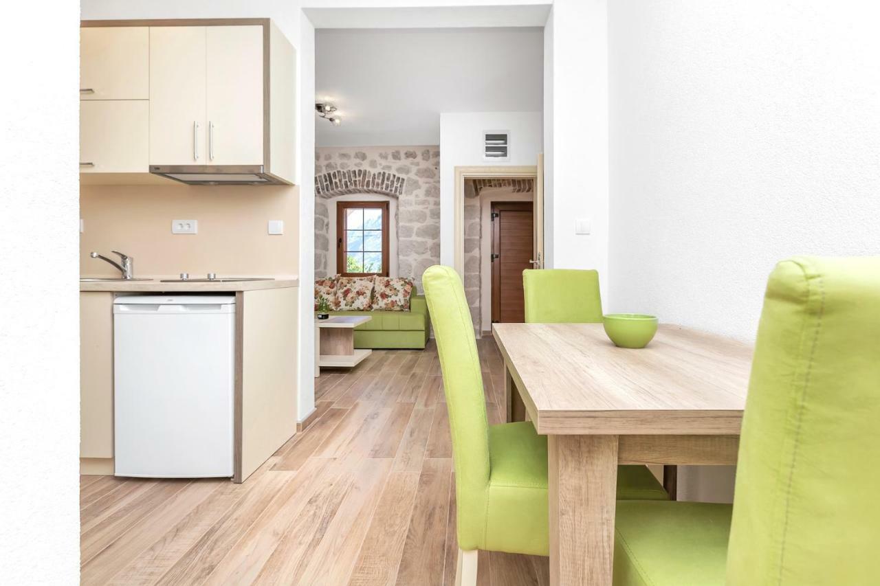 Apartments Mezini 11 コトル エクステリア 写真
