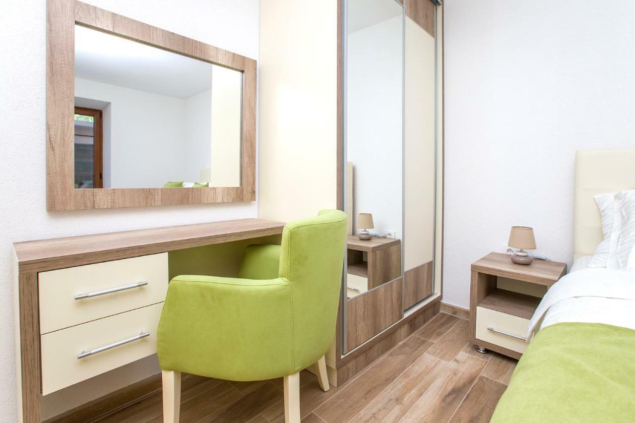 Apartments Mezini 11 コトル エクステリア 写真