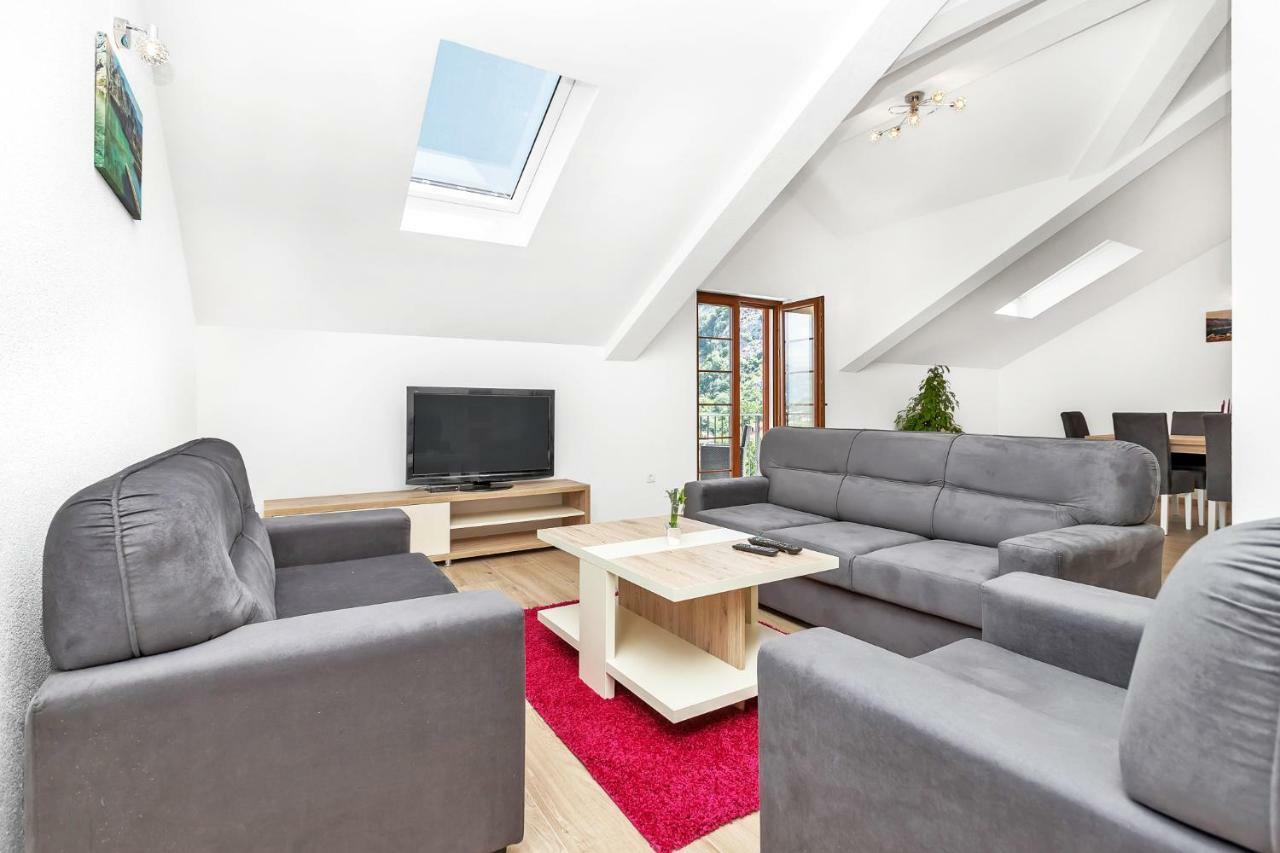 Apartments Mezini 11 コトル エクステリア 写真